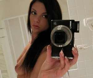
 Real amateurs being naughty in pics they thought were secret